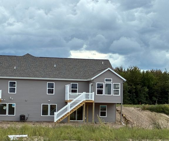 15715 Hawley Drive 30, Grand Haven Twp, MI 49417