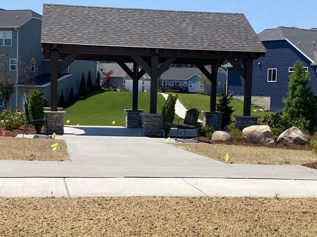 15715 Hawley Drive 30, Grand Haven Twp, MI 49417