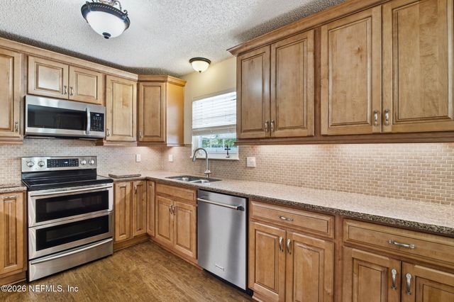 4395 ELI WHITNEY Drive, Middleburg, FL 32068