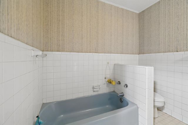 2187 Russell Dr., Longview, TX 75602