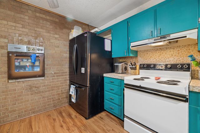 2187 Russell Dr., Longview, TX 75602