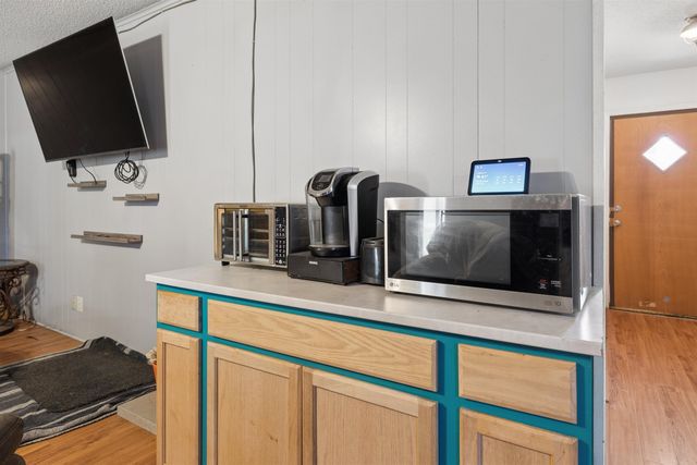 2187 Russell Dr., Longview, TX 75602