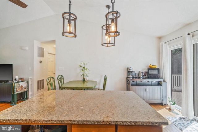 5030 TIMBER KNOLL LN, Warrenton, VA 20186