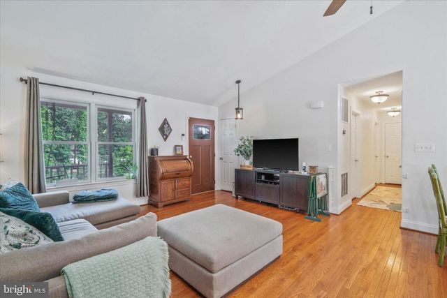 5030 TIMBER KNOLL LN, Warrenton, VA 20186