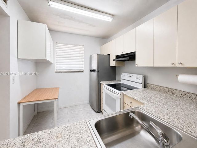 14925 SW 104th Street 3104, Miami, FL 33196