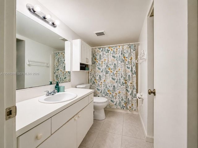 14925 SW 104th Street 3104, Miami, FL 33196