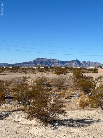 1820 South Omaha Avenue, Pahrump, NV 89048