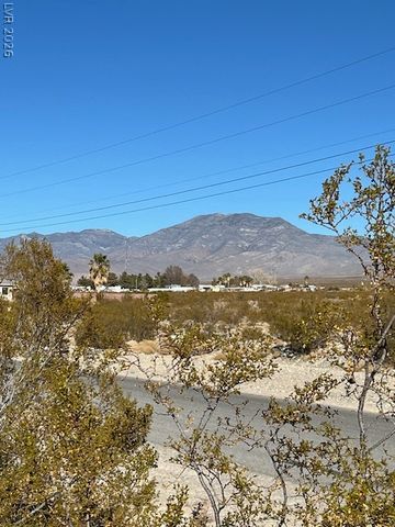 1820 South Omaha Avenue, Pahrump, NV 89048