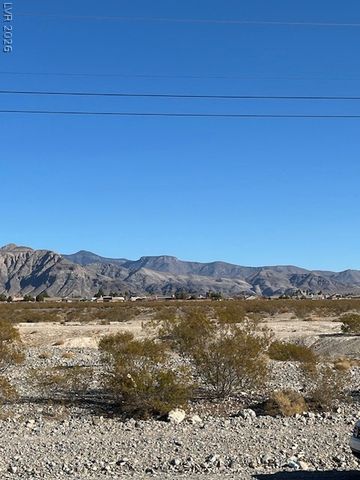 1820 South Omaha Avenue, Pahrump, NV 89048