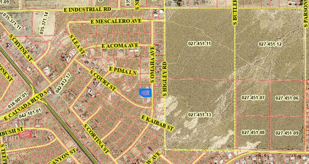 1820 South Omaha Avenue, Pahrump, NV 89048