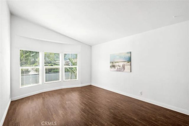 10412 Comstock, Corona, CA 92883