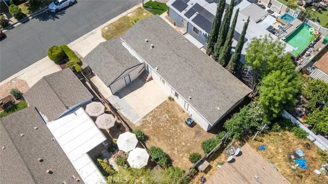 10412 Comstock, Corona, CA 92883