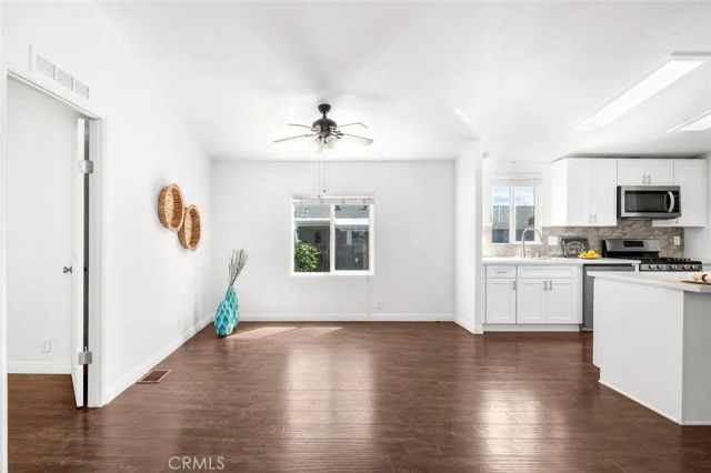 10412 Comstock, Corona, CA 92883