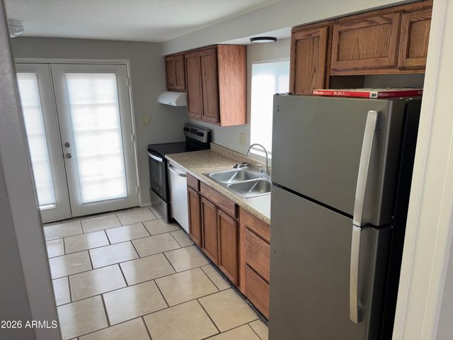 148 S 54th Street Apt B, Mesa, AZ 85206