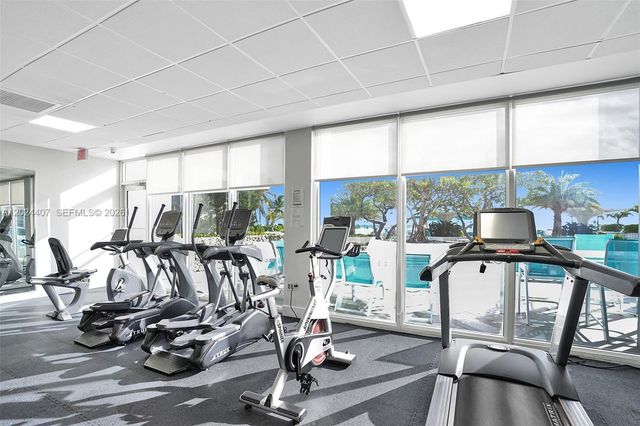 3140 S Ocean Dr 2406, Hallandale Beach, FL 33009