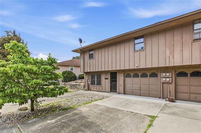 11260 E 71st Terrace, Raytown, MO 64133
