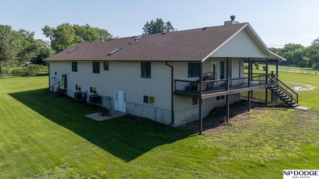 18301 NW 84Th Street, Raymond, NE 68428