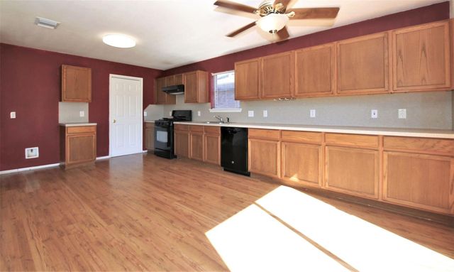 9618 Ravens Nest Court, Houston, TX 77083