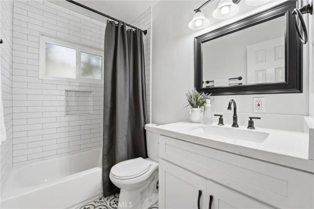 1448 W West, Fullerton, CA 92833