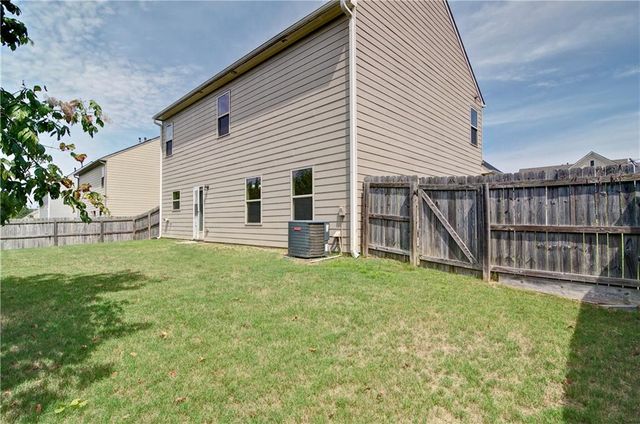 219 Aberdeen Way, Dallas, GA 30132