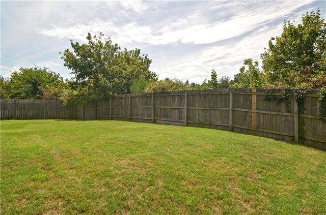 219 Aberdeen Way, Dallas, GA 30132