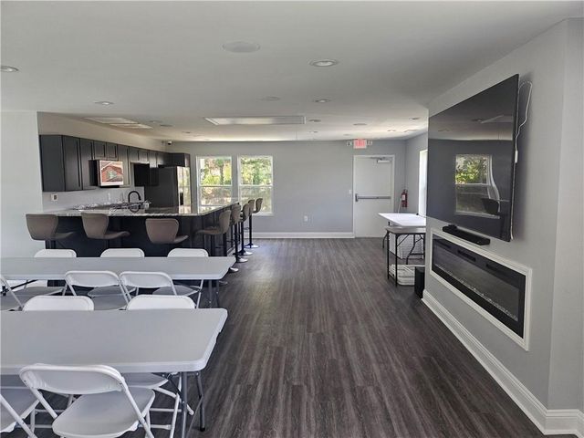 219 Aberdeen Way, Dallas, GA 30132