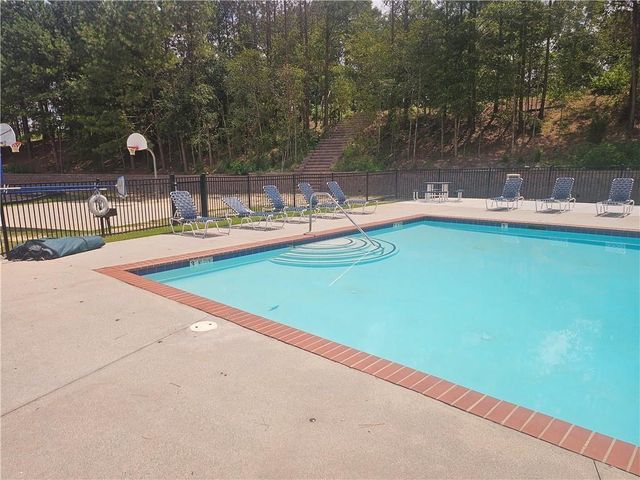 219 Aberdeen Way, Dallas, GA 30132