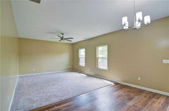 219 Aberdeen Way, Dallas, GA 30132