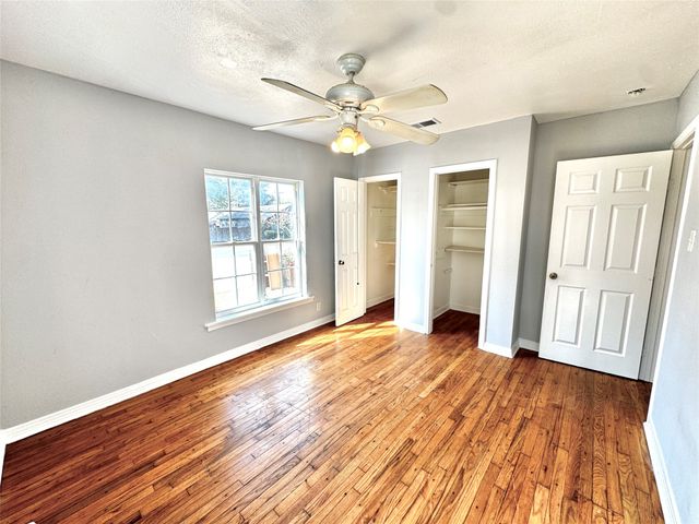 1415 Abelia Street, Irving, TX 75061