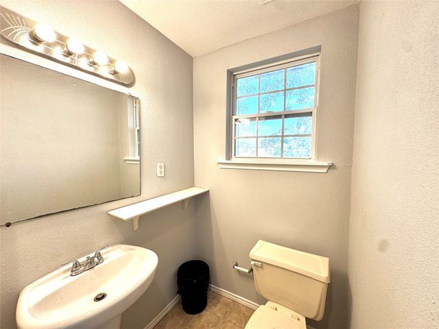 1415 Abelia Street, Irving, TX 75061