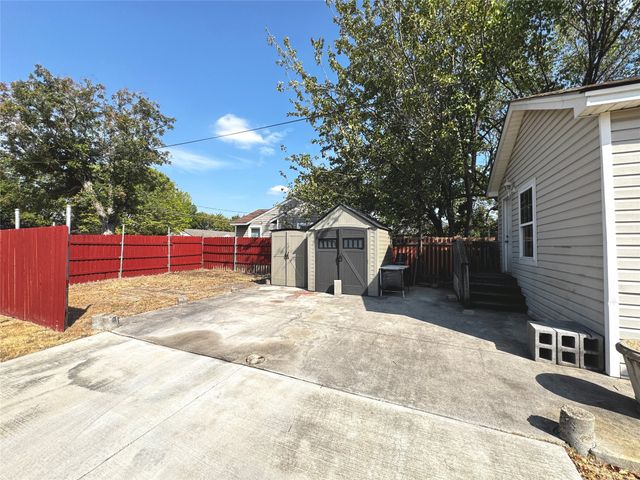 1415 Abelia Street, Irving, TX 75061
