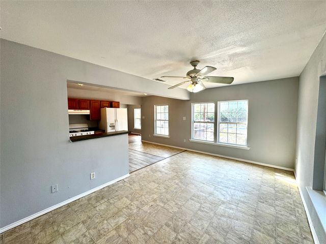 1415 Abelia Street, Irving, TX 75061