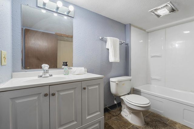 4109 Madison Street NE, Columbia Heights, MN 55421