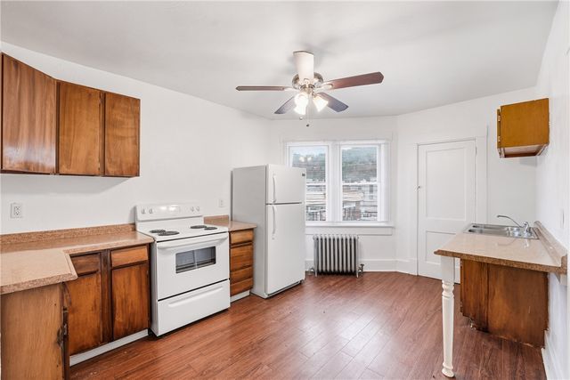 21 Grant Avenue, Etna, PA 15223