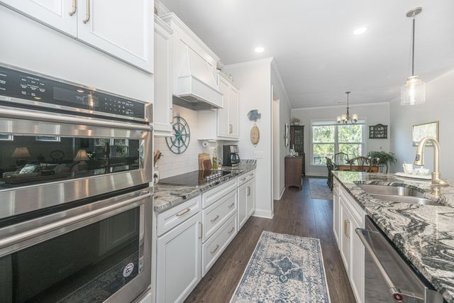 6228 Woodsedge Court, Hollywood, SC 29449