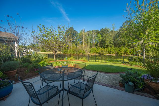 6228 Woodsedge Court, Hollywood, SC 29449