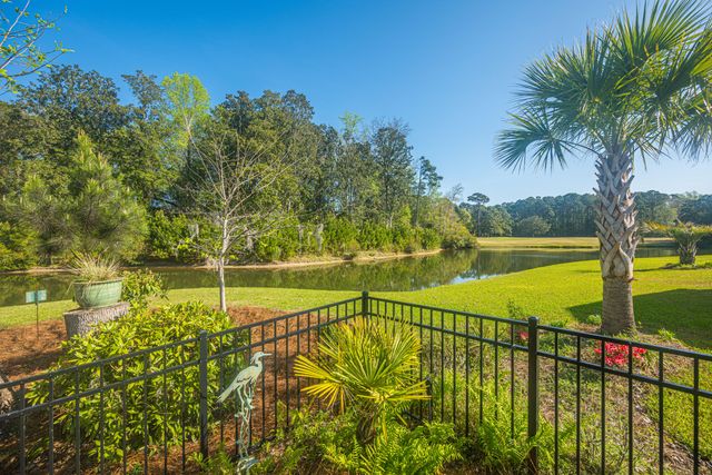 6228 Woodsedge Court, Hollywood, SC 29449