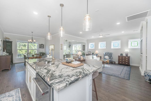 6228 Woodsedge Court, Hollywood, SC 29449