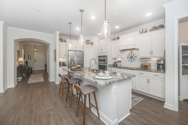 6228 Woodsedge Court, Hollywood, SC 29449