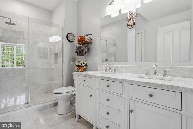 122 DEVONSHIRE WAY, Sellersville, PA 18960
