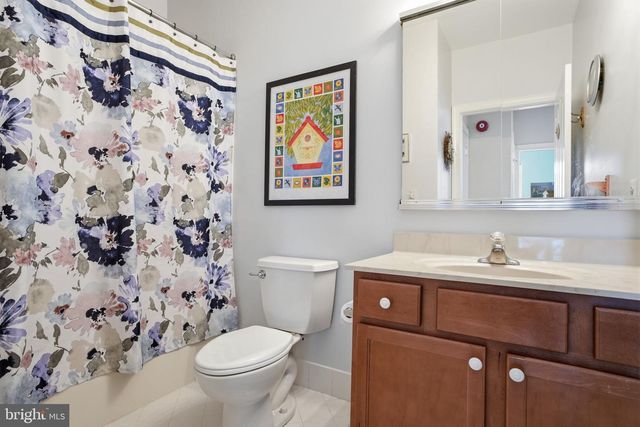 122 DEVONSHIRE WAY, Sellersville, PA 18960