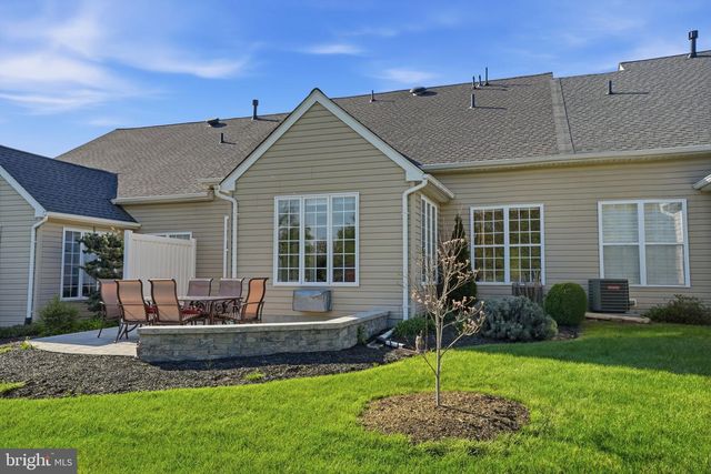 122 DEVONSHIRE WAY, Sellersville, PA 18960