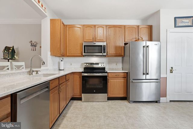 122 DEVONSHIRE WAY, Sellersville, PA 18960