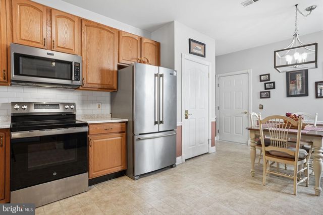 122 DEVONSHIRE WAY, Sellersville, PA 18960