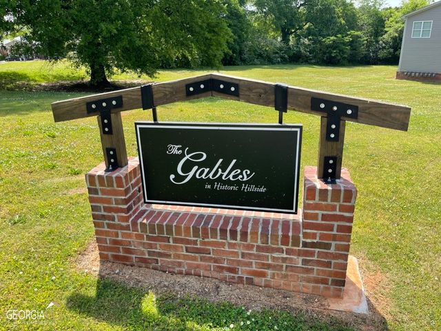 621 Jefferson Drive B, Lagrange, GA 30240