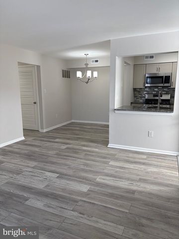 1001-A OSWEGO CT, Mount Laurel, NJ 08054