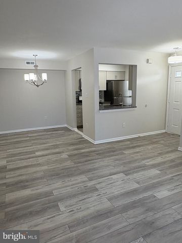 1001-A OSWEGO CT, Mount Laurel, NJ 08054