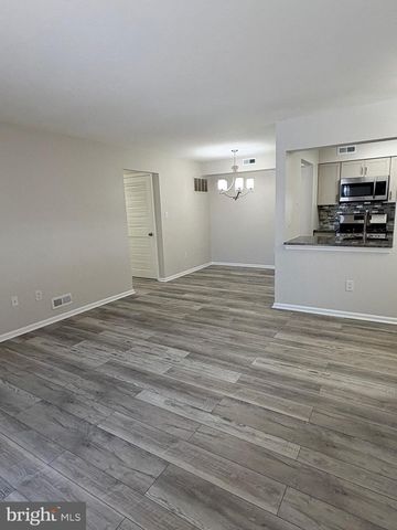 1001-A OSWEGO CT, Mount Laurel, NJ 08054