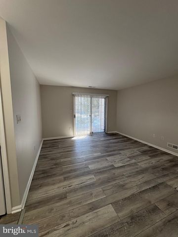 1001-A OSWEGO CT, Mount Laurel, NJ 08054