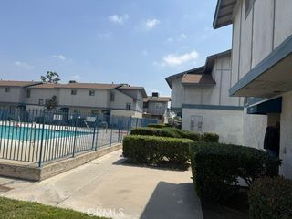 16770 San Bernardino 10A, Fontana, CA 92335